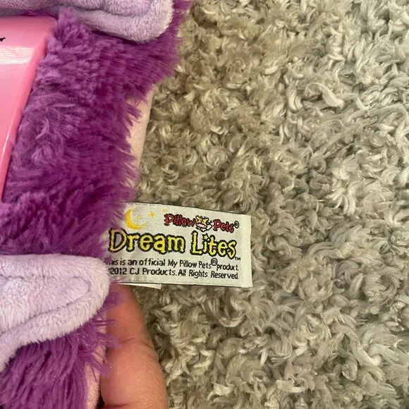 Pillow Pets Dream Lites Ladybug Plush Night Light - Picture 5 of 7